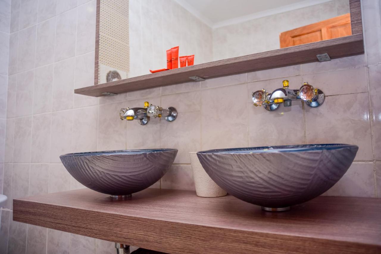 African Home Hotel Gaborone Luaran gambar
