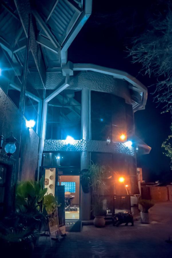 African Home Hotel Gaborone Luaran gambar