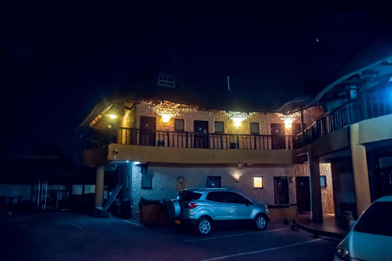 African Home Hotel Gaborone Luaran gambar