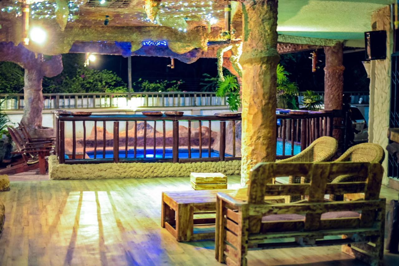 African Home Hotel Gaborone Luaran gambar