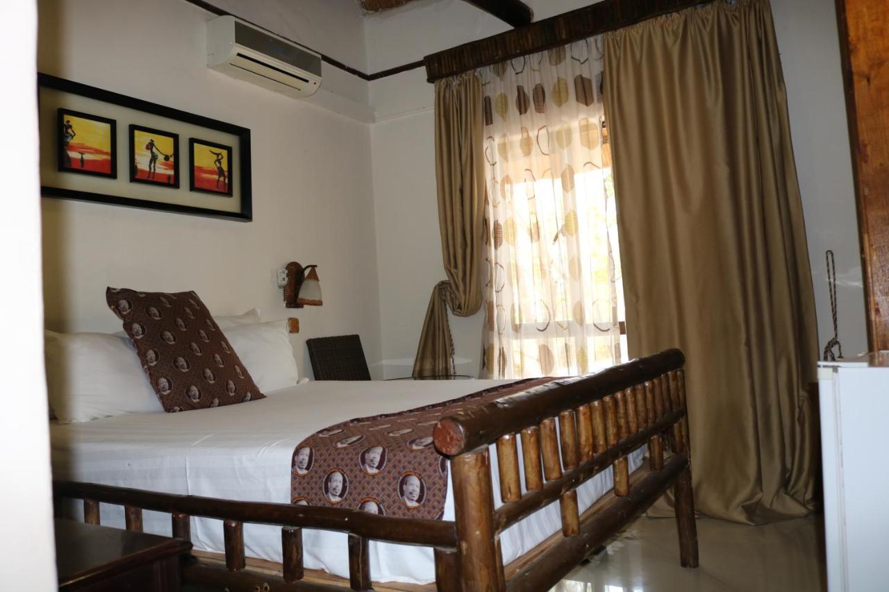 African Home Hotel Gaborone Luaran gambar