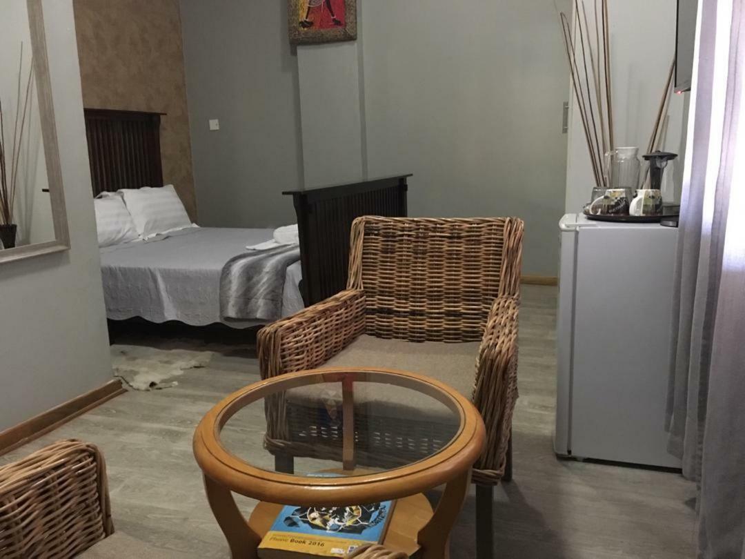 African Home Hotel Gaborone Luaran gambar