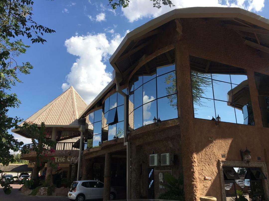 African Home Hotel Gaborone Luaran gambar